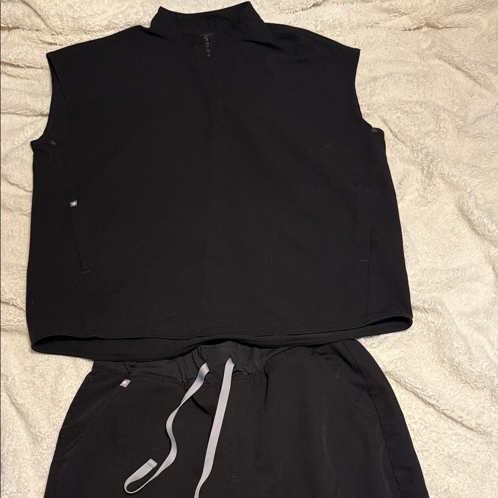 Figs Black Top
